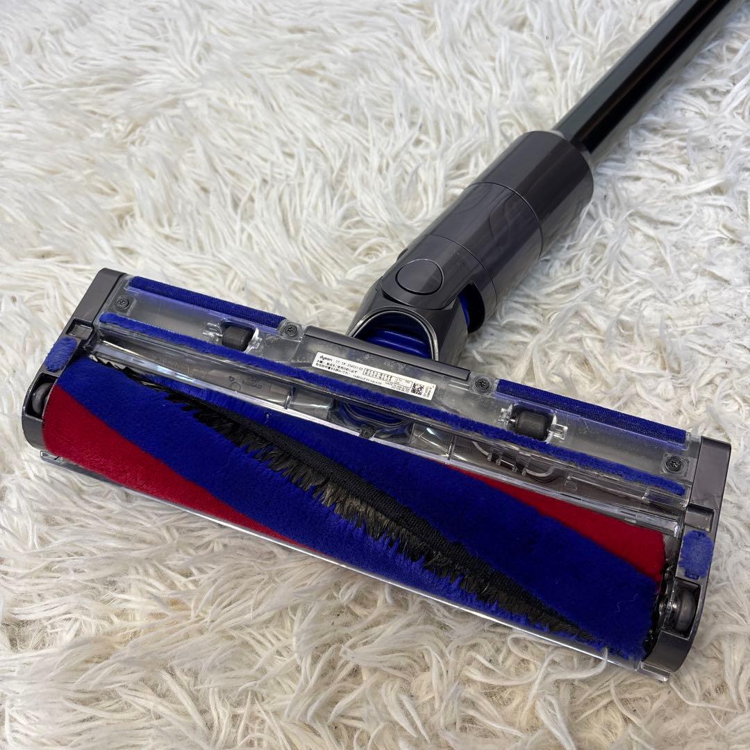 【dyson】Digital Slim Fluffy SV18 コードレス