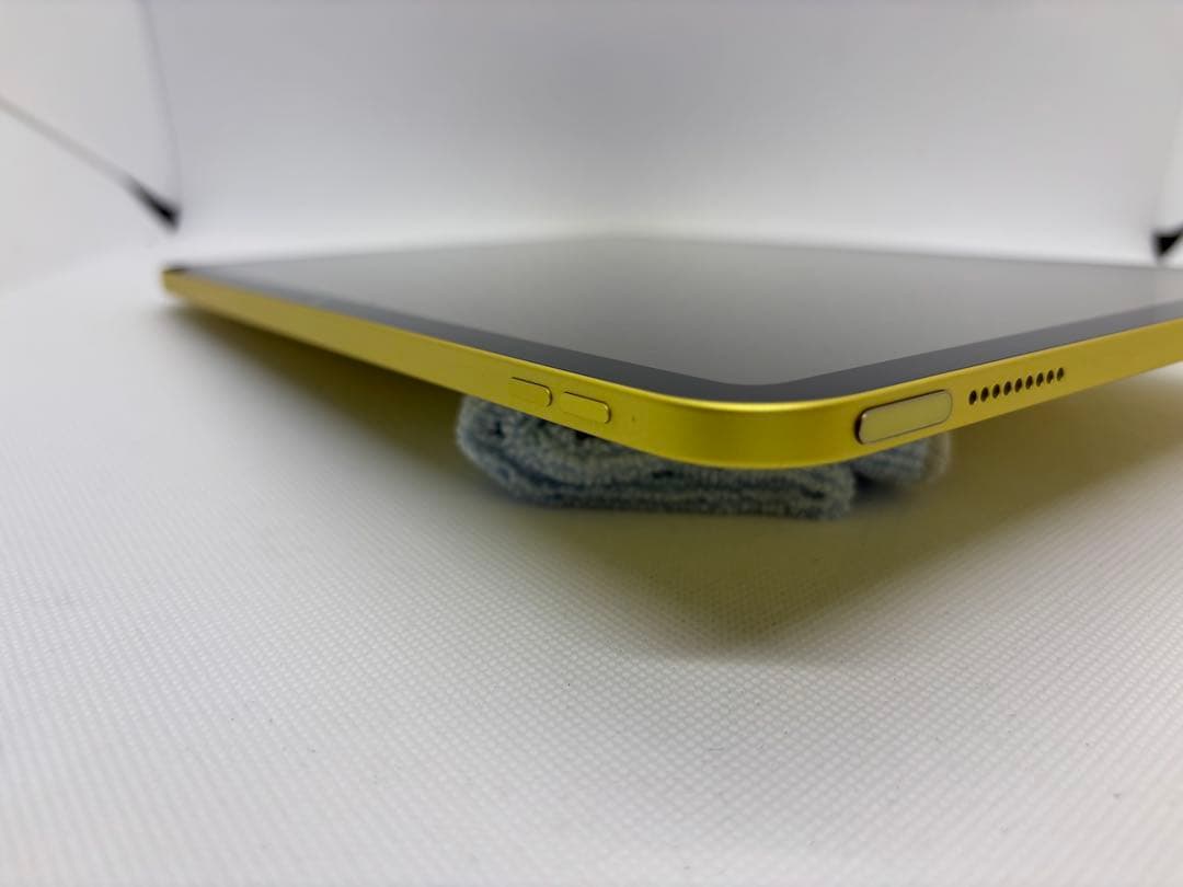 【月末限定大セール】【ケース付】iPad (第10世代) Wi-Fi 64GB