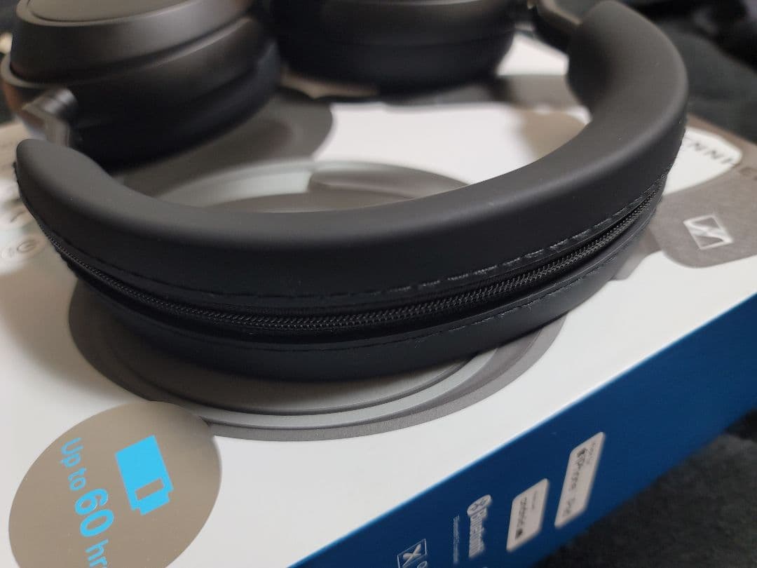 SENNHEISER MOMENTUM 4 Wireless＆BTD600