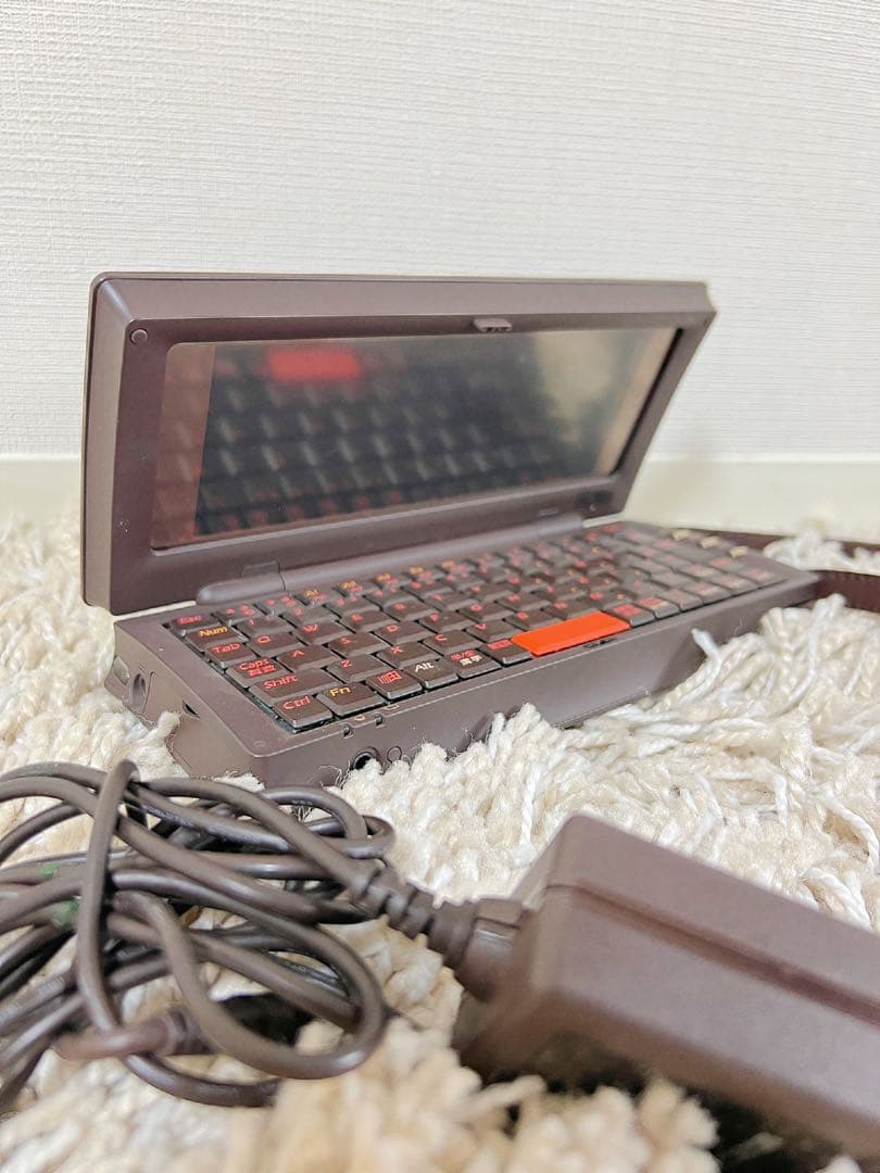 中古　レア　コレクション希少非売品ルイヴィトンpcミニパソコンコンピュータダミエ