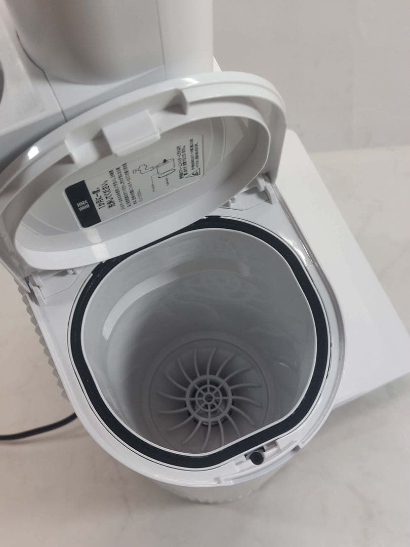 Shark EVOPOWER SYSTEM STD+コードレススティッククリーナ