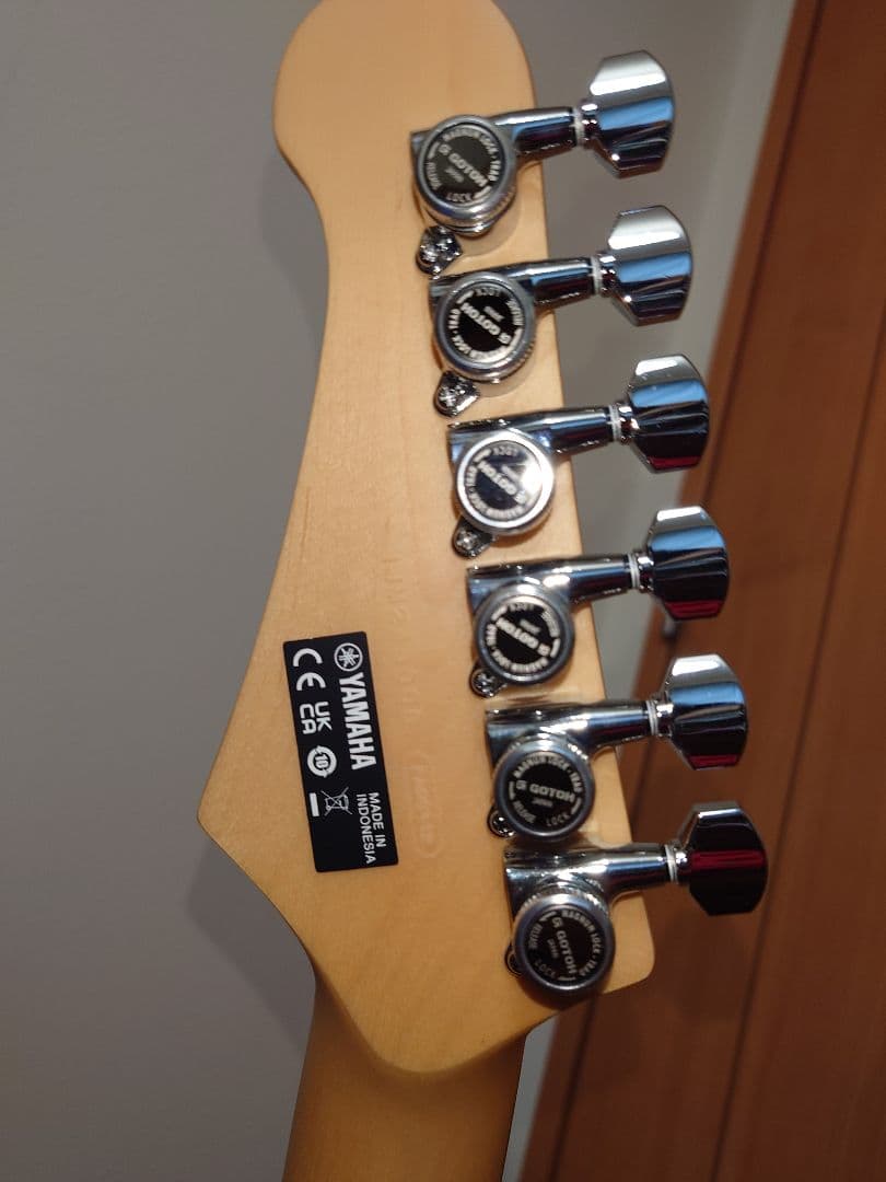 ギター YAMAHA Pacifica Standard Plus (PACS+12)