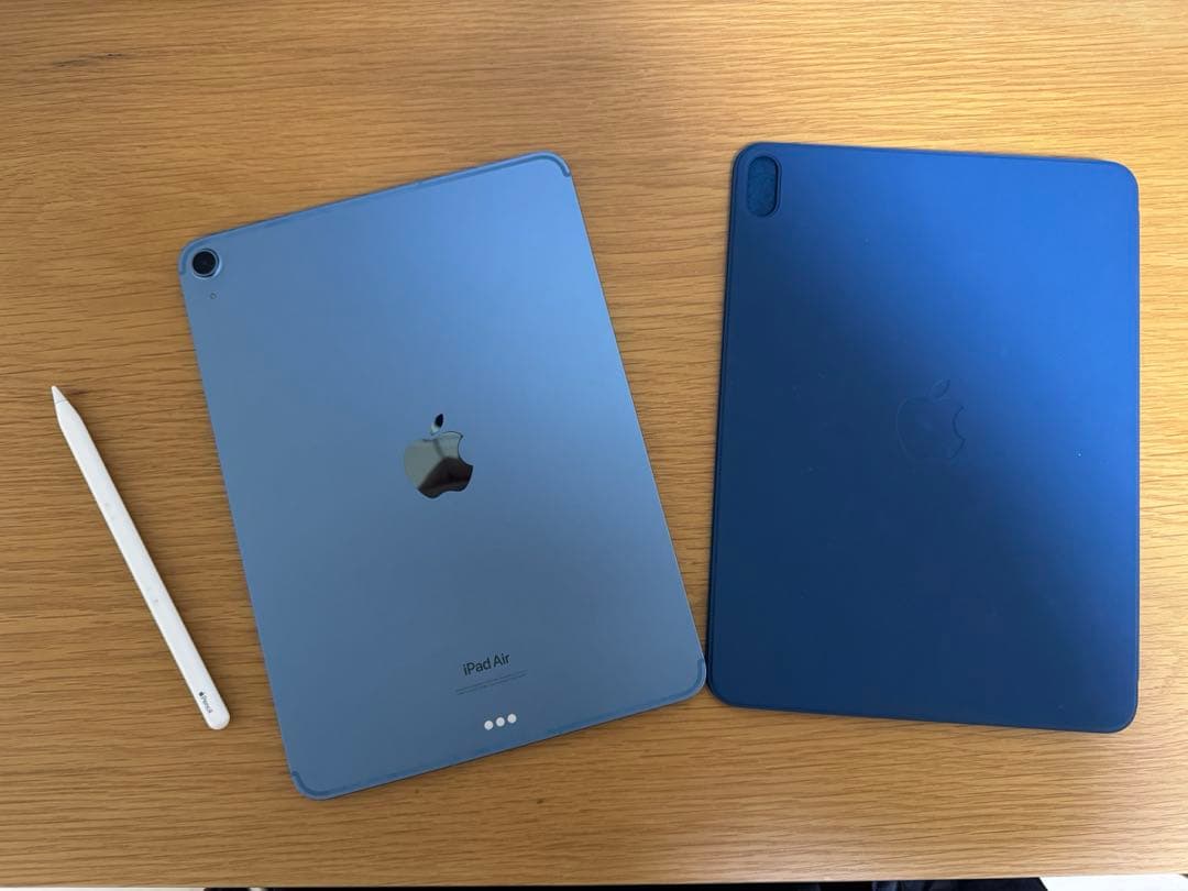 iPad Air (第5世代) ブルー 64GB セルラー