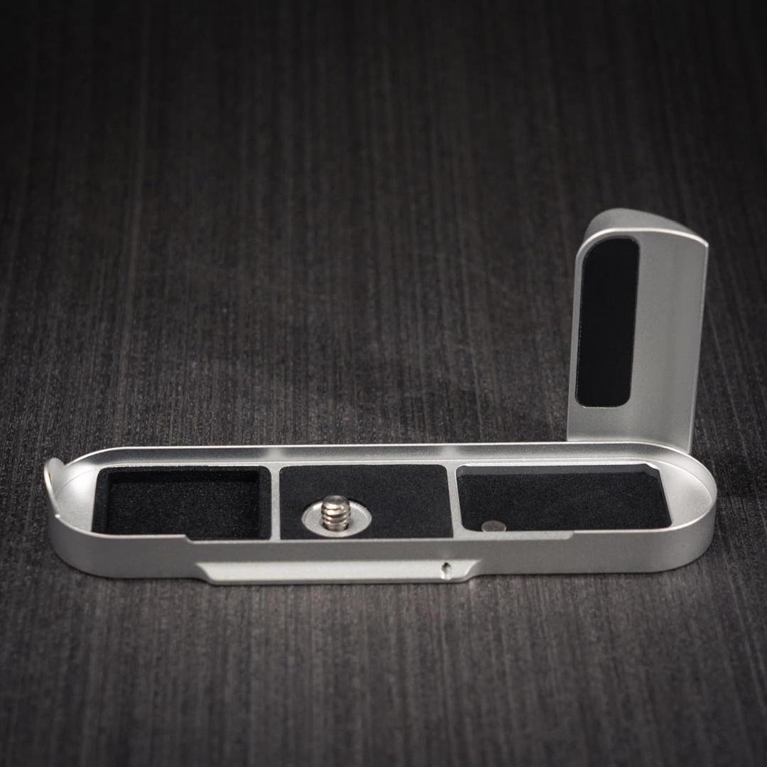 ライカ M10 シリーズ対応 L型クイックリリース カメラグリップ シルバー