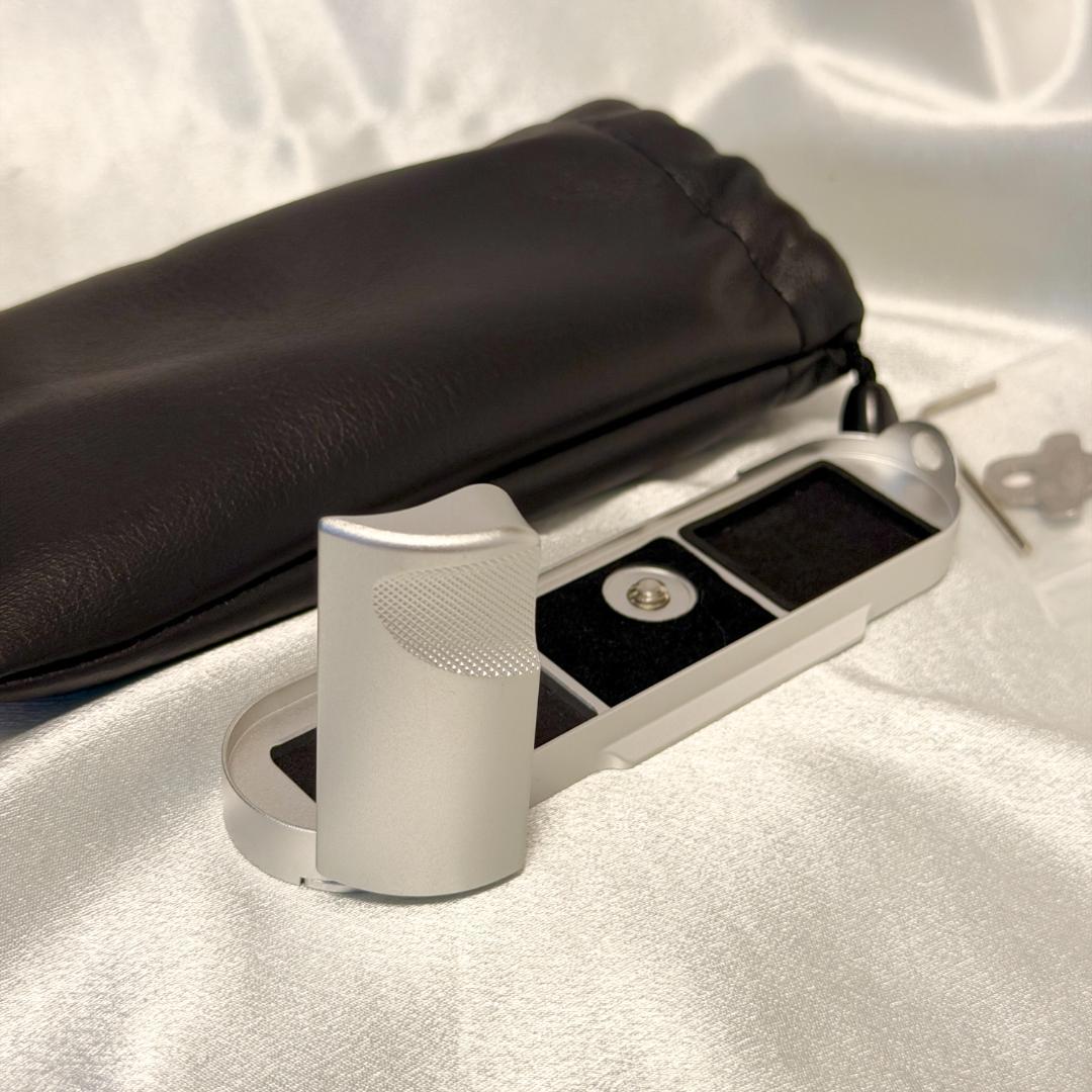 ライカ M10 シリーズ対応 L型クイックリリース カメラグリップ シルバー