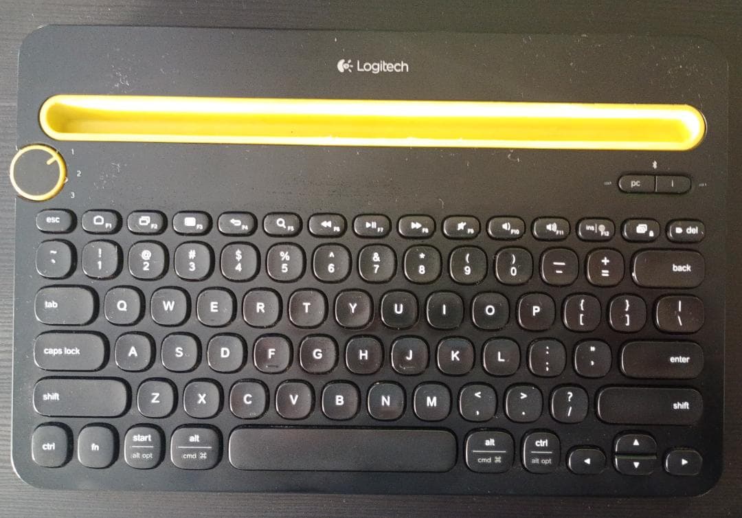 MacBook Air ( Mid 2012, Core i7)13インチ