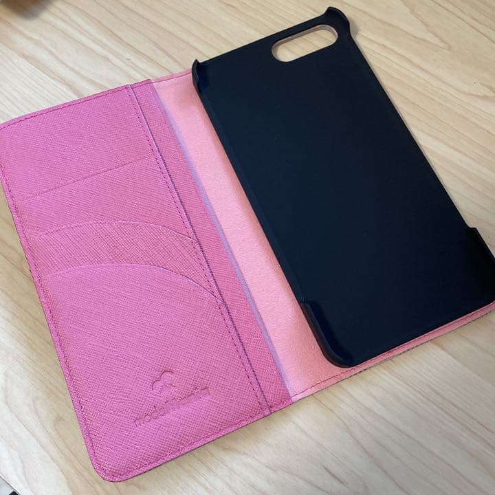 定価18900円、iPhone 8plus / 7plus 手帳型ケース　84