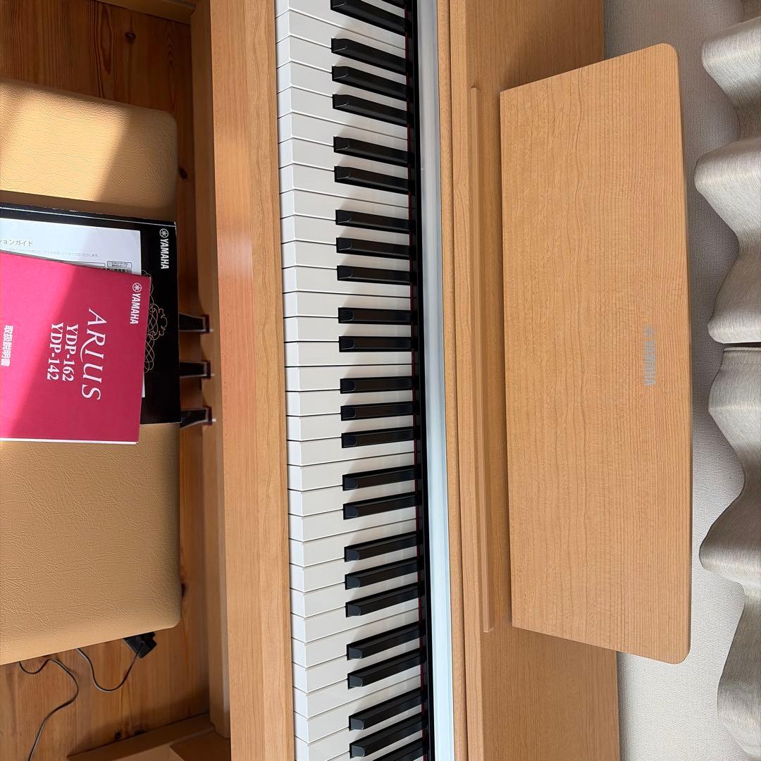 Yamaha ARIUS YDP-142 電子ピアノ