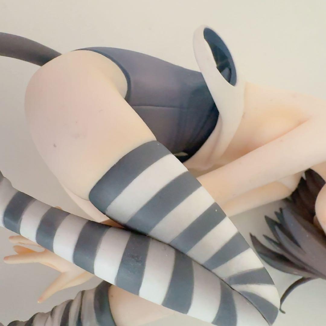 猫耳 スク水 フィギュア グレーと白のストライプ 筒隠月子