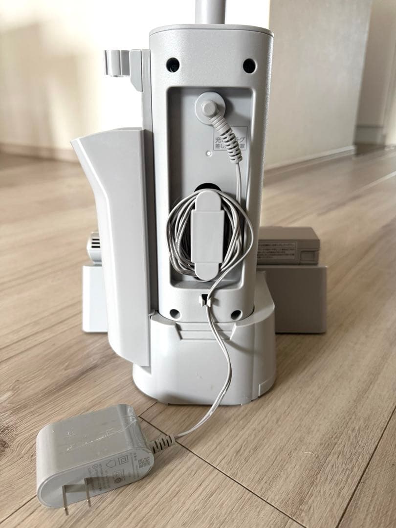 【超軽量1.1kgモデル】アイリスオーヤマ 紙パック掃除機　マジカリーナ