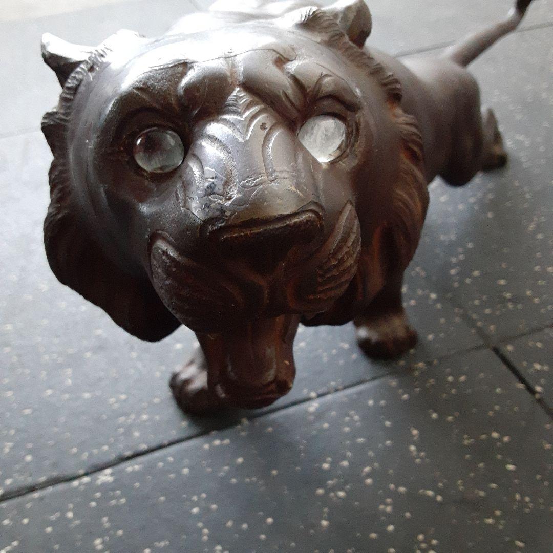 金属銅製虎の置物　約67cm 高さ26センチ　色ブラウン
