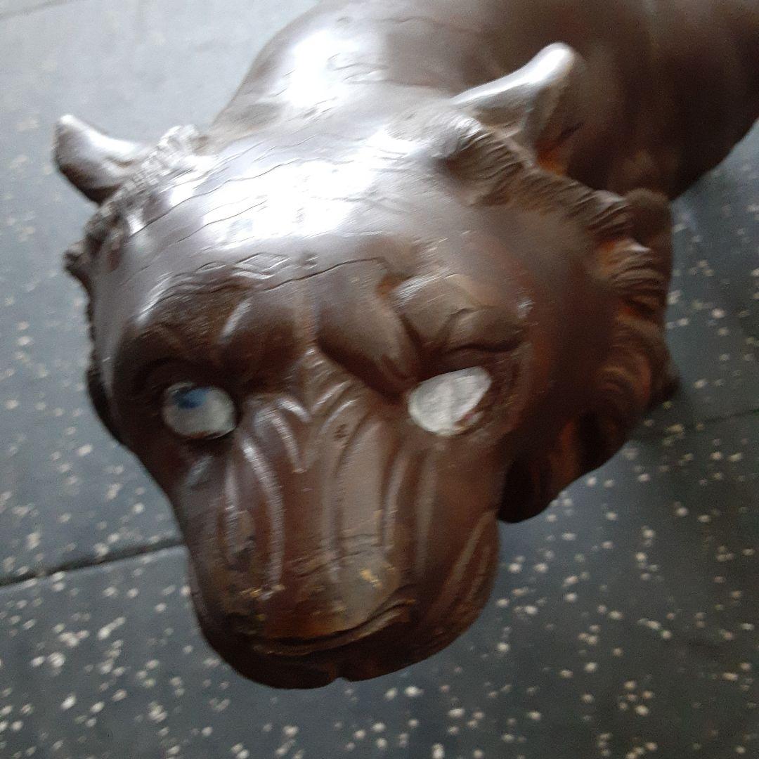 金属銅製虎の置物　約67cm 高さ26センチ　色ブラウン