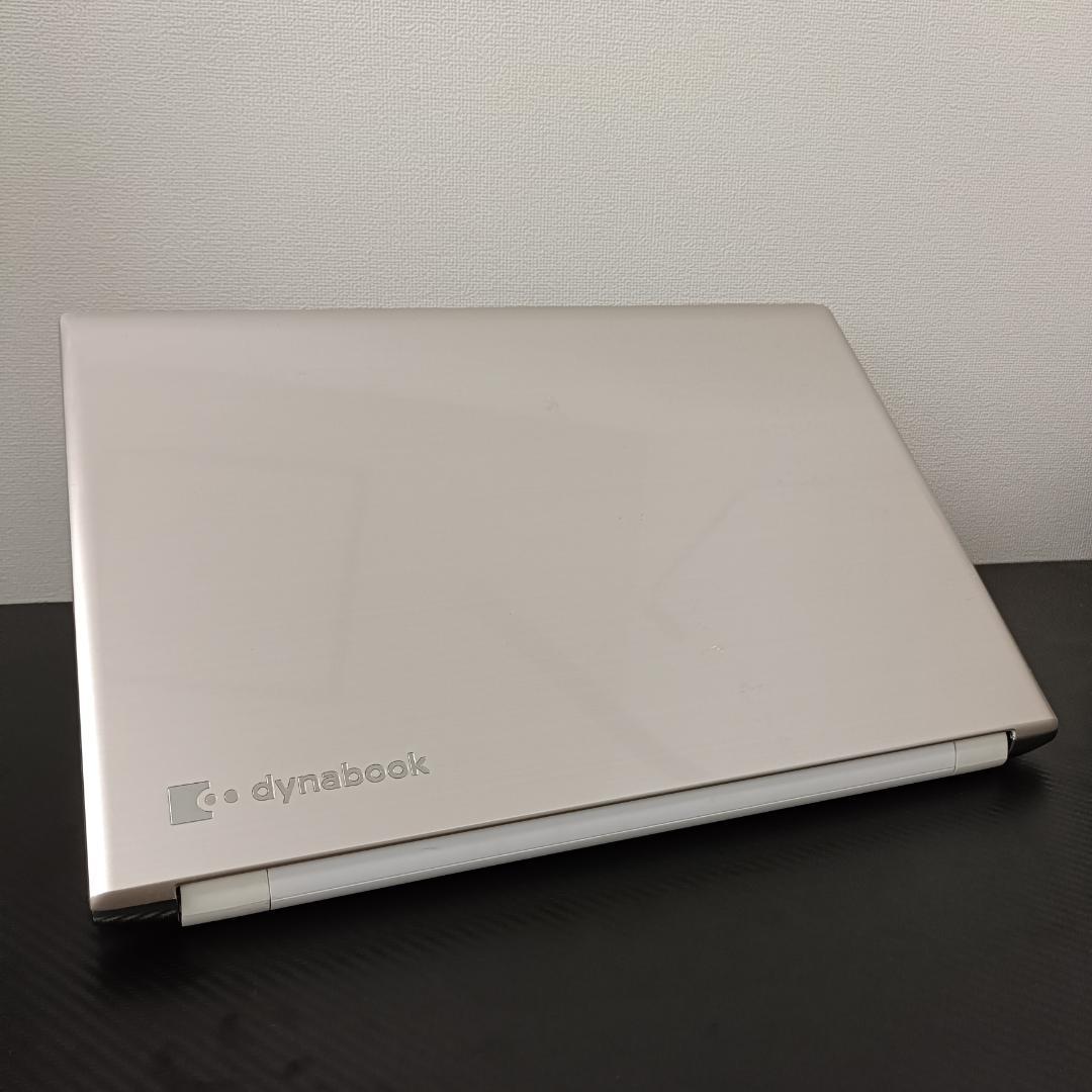 東芝 ノートPC i7 SSD Windows11 メモリ8GB ゴールド 薄型