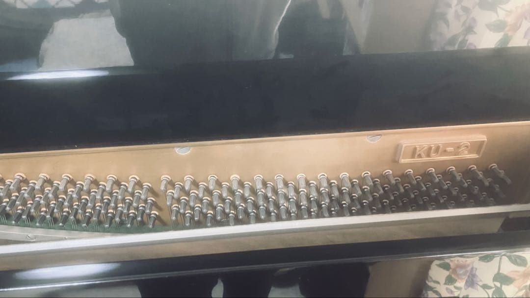 KAWAI アップライトピアノ 黒 椅子付き