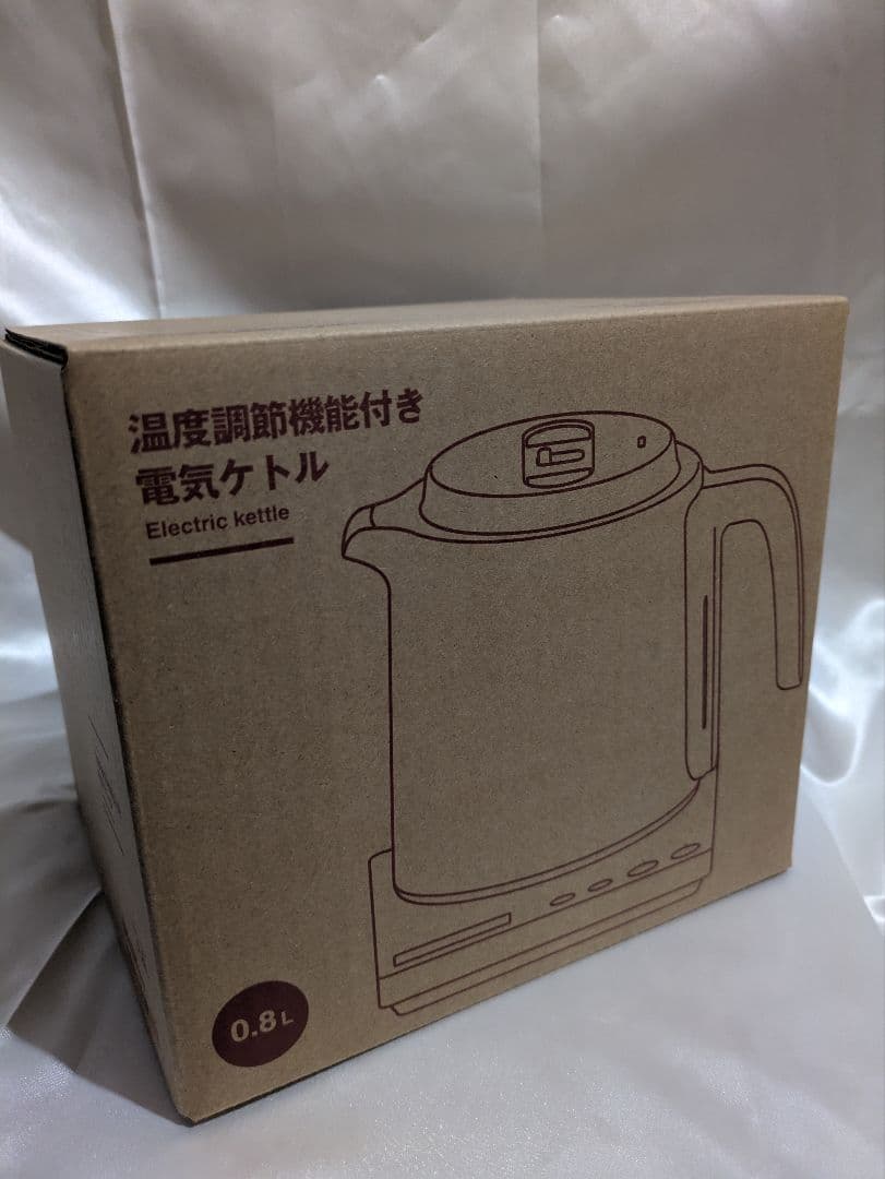 温度調節機能付き電気ケトル 0.8L