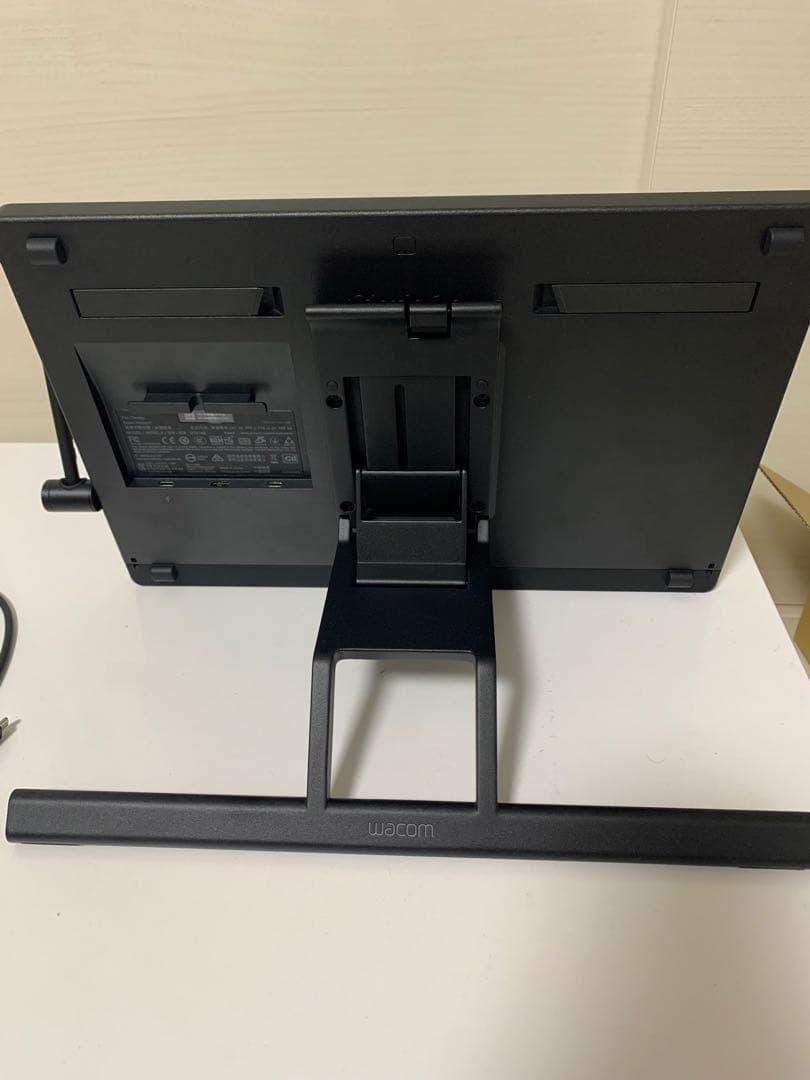 Wacom Cintiq 16 液タブ2025年末モデル DTK168K4C