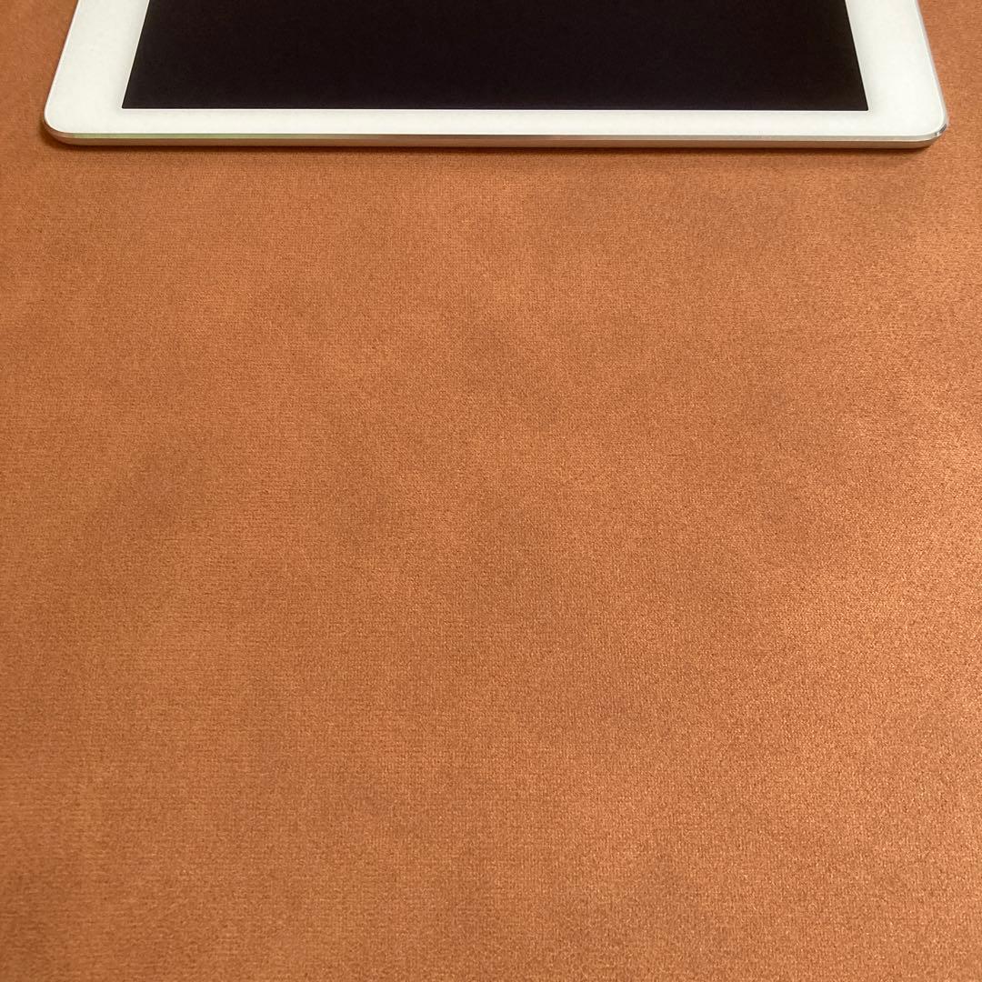 956 電池ほぼ新品☆iPad Air2 第2世代 16GB WIFIモデル☆