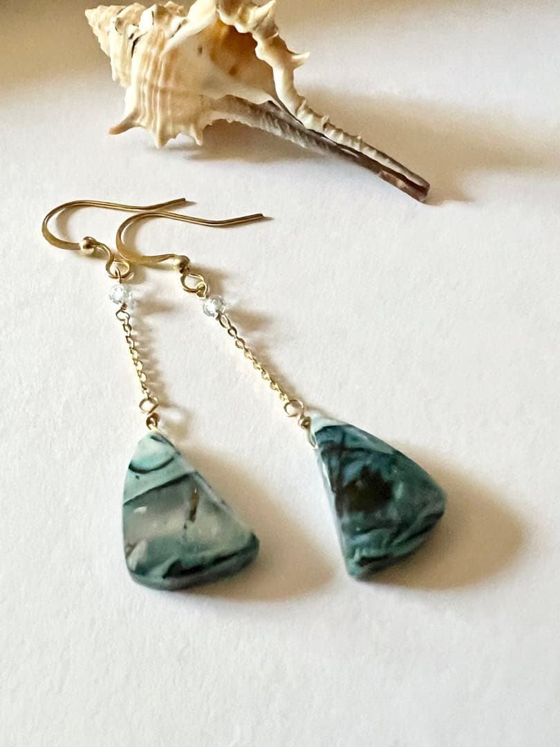 激レア　オパライズドウッド　ナチュラル　ブルージルコン　14kgf ピアス