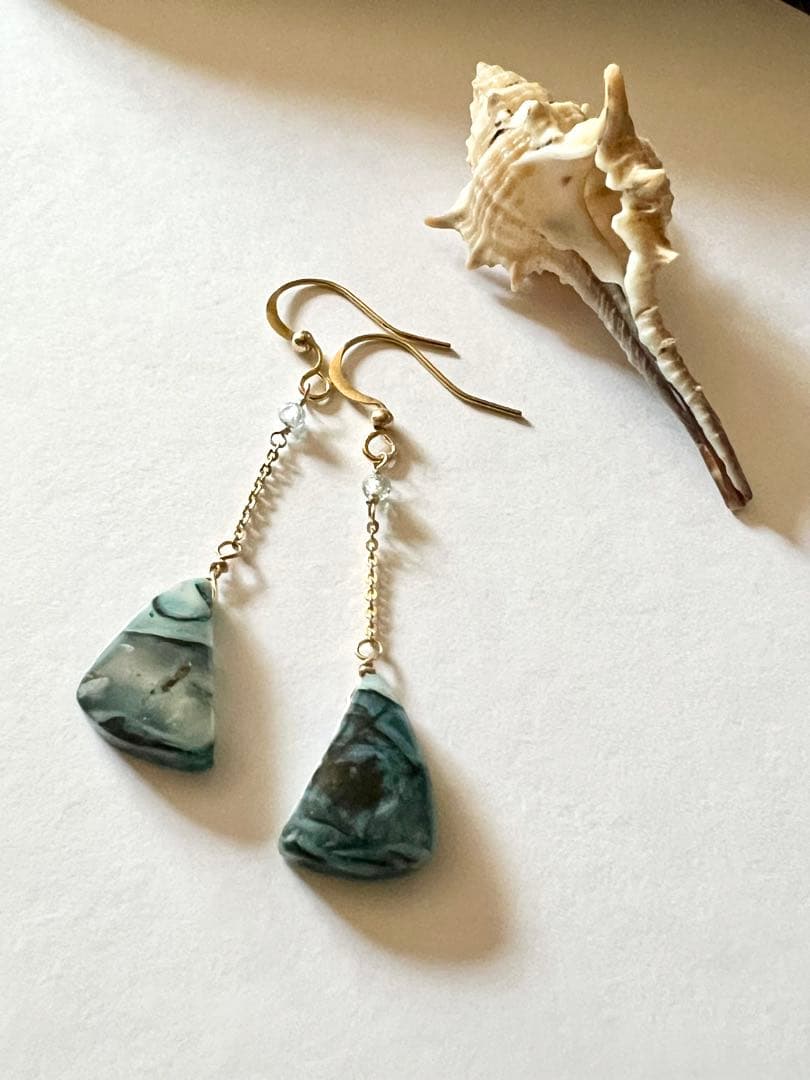 激レア　オパライズドウッド　ナチュラル　ブルージルコン　14kgf ピアス