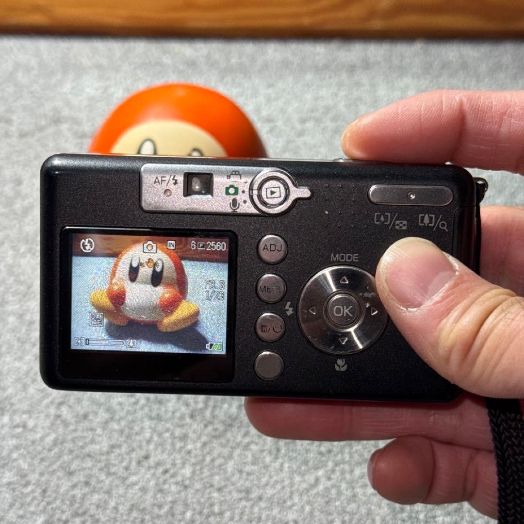 ☆動作OK RICOH R1v オールドコンデジ 乾電池OK