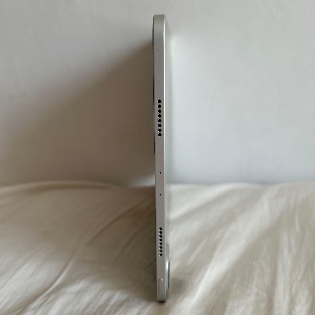 Apple iPad Pro （第4世代）11インチ本体 シルバー