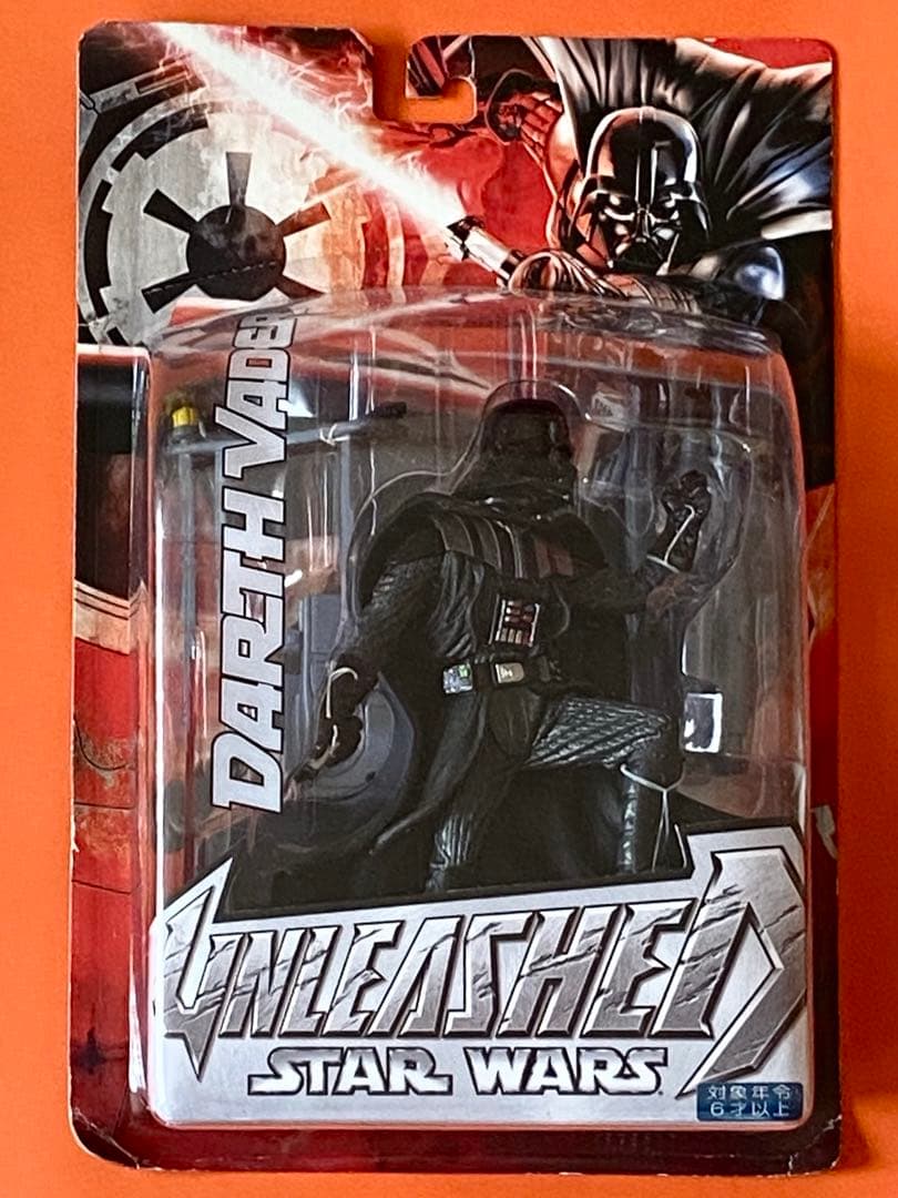 スターウォーズ　Unleashed フィギュアシリーズダース・ベイダー未開封