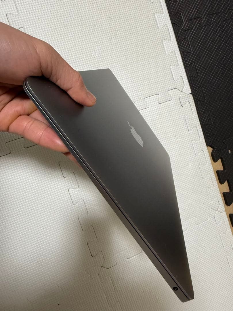 MacBook Air 13インチ 2018 16GB 512GB