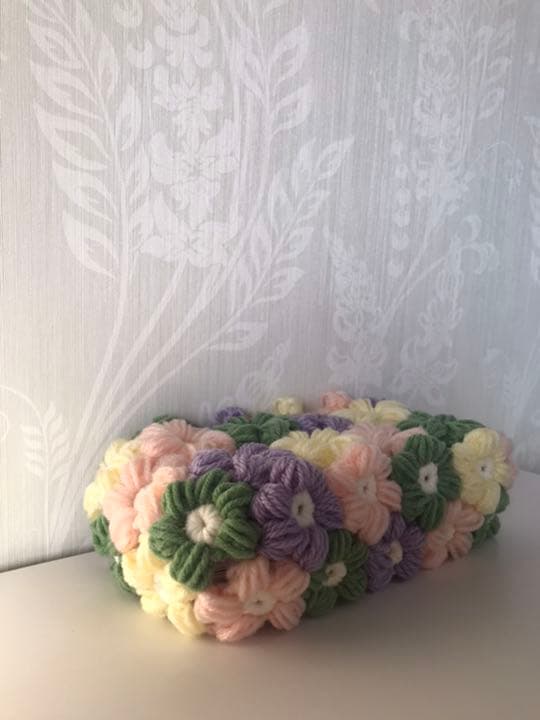 107 モリーの花のティッシュボックスカバー