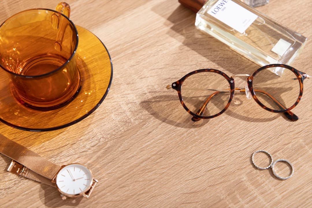 【送料無料】Elena ドレッサーセット スツール 椅子 コンセント付き