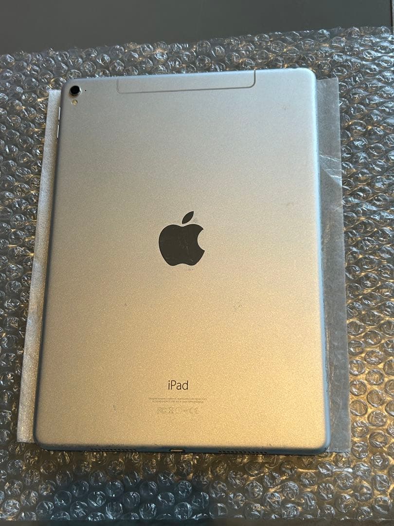 Apple iPad pro 9.7インチス ペースグレー本体 256GB