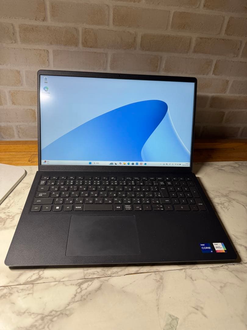 りんりんDell Inspiron 15 3530 ノートパソコン