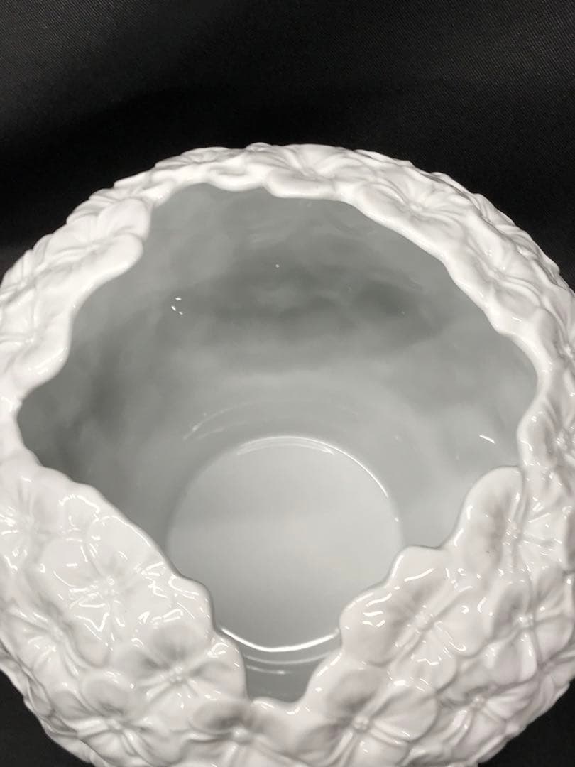 【美品】HUTSCHENREUTHER フッチェンロイター　アジサイ　花瓶