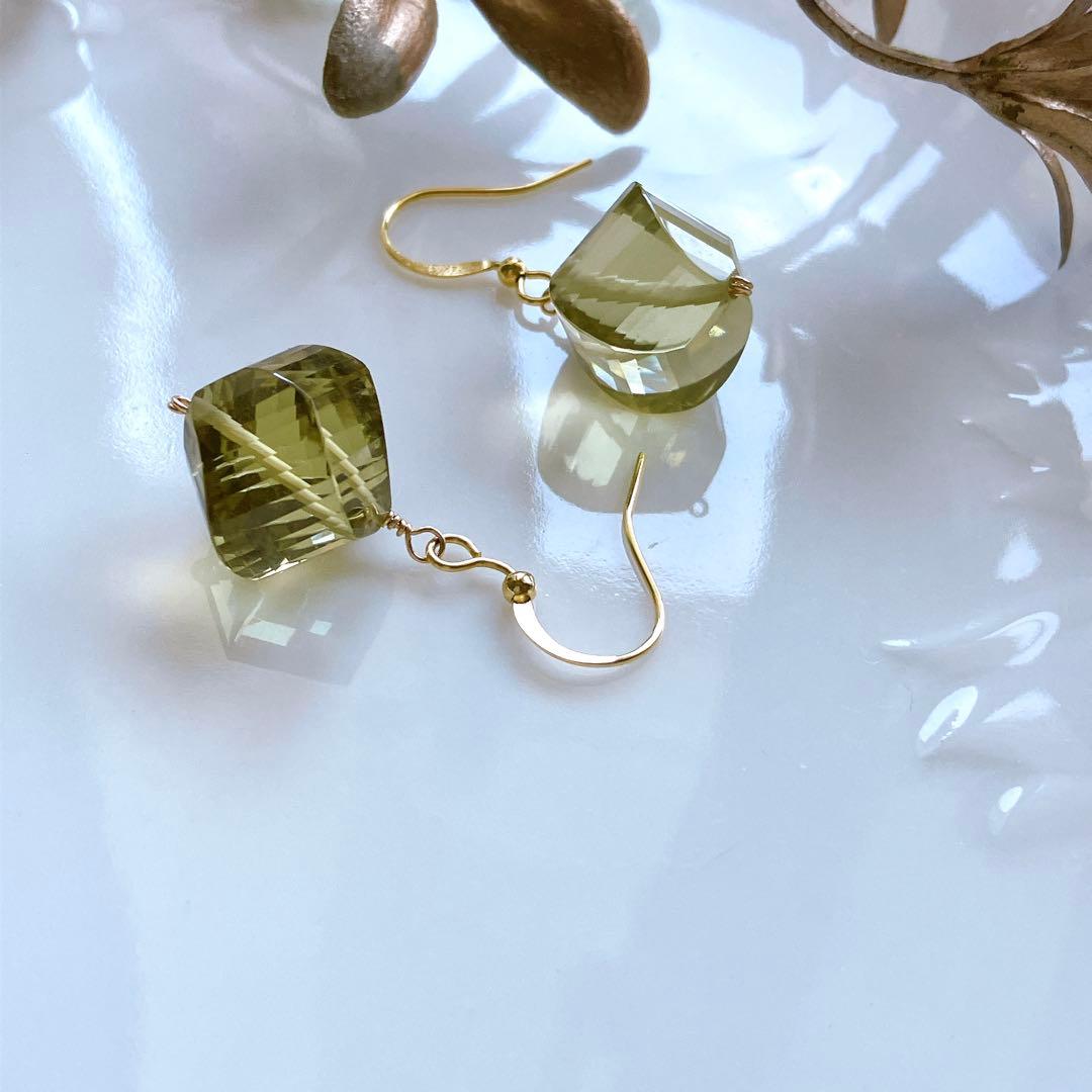 Kaya◆大粒ひねりコンケーブカット✧ハニークォーツピアス✧14kgf