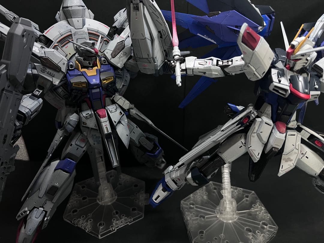 ガンプラ全塗装完成品　MG プロヴィデンスガンダム