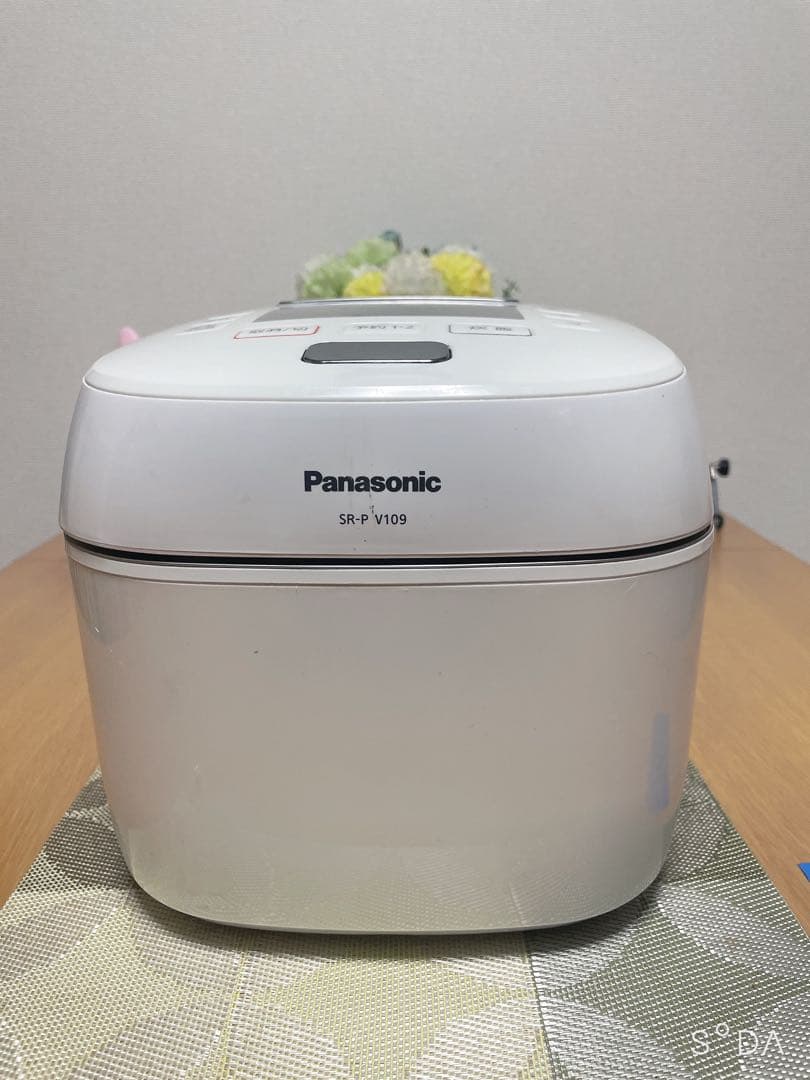 美品Panasonic 可変圧力IH ジャー炊飯器SR-PW109 2019年製