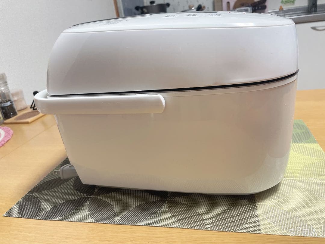 美品Panasonic 可変圧力IH ジャー炊飯器SR-PW109 2019年製
