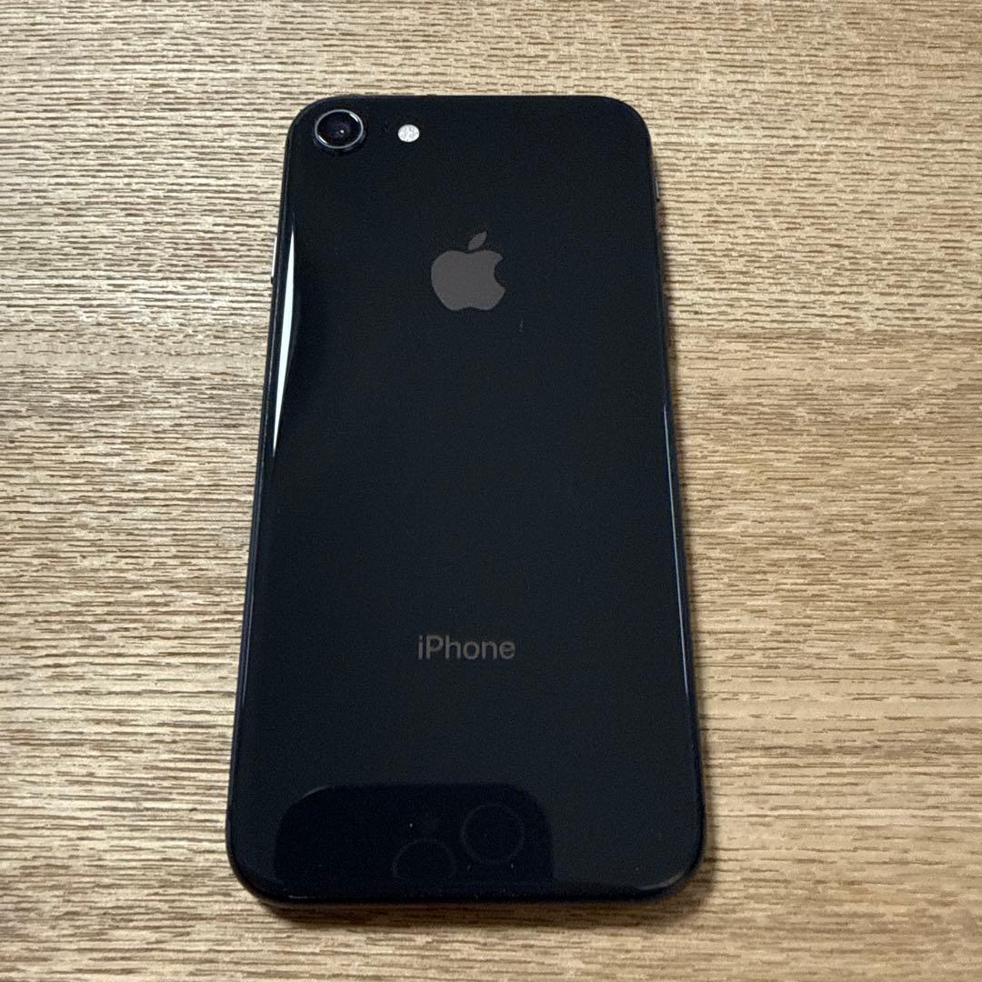 iPhone 8 64GB ブラック SIMフリー バッテリー81％ 本体のみ