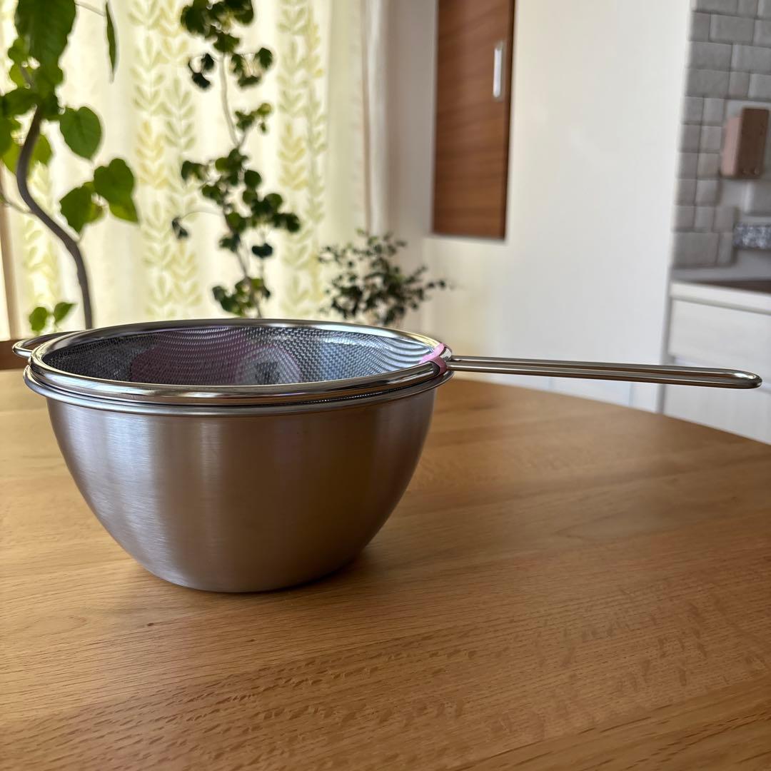 ステンレス　ボール　ざる　トレー