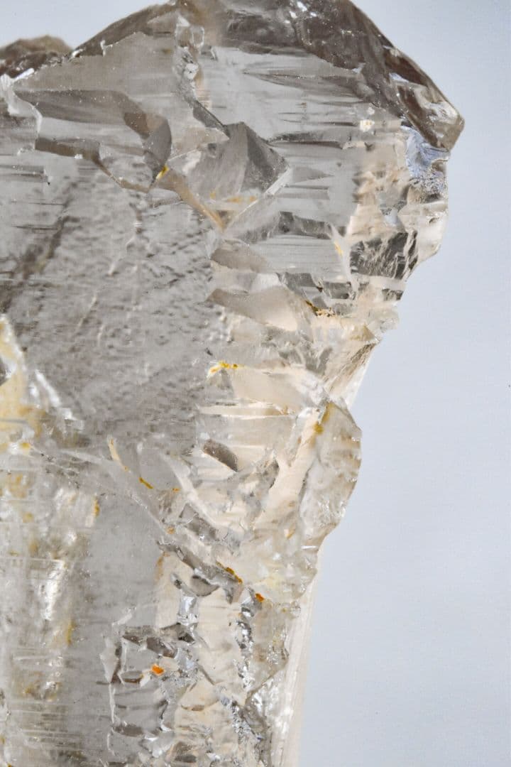 ザギ・マウンテン産 スモーキーアイスクリスタル