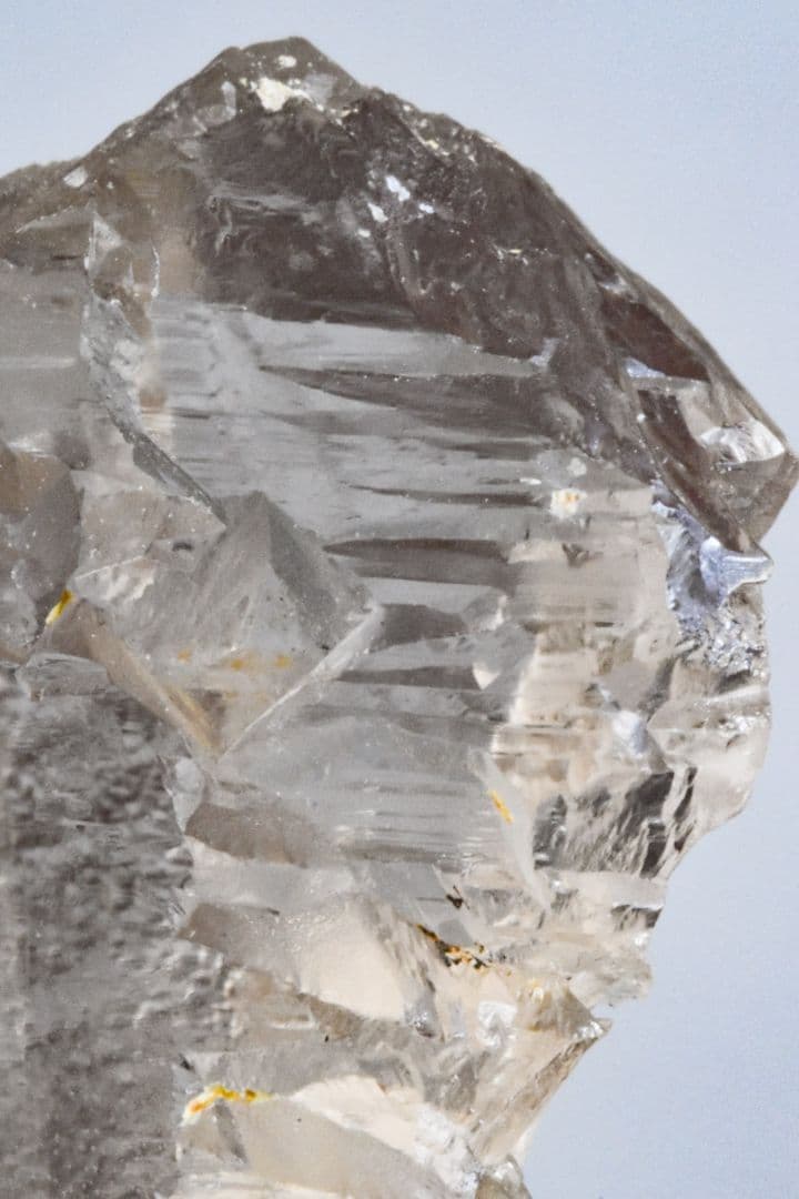 ザギ・マウンテン産 スモーキーアイスクリスタル