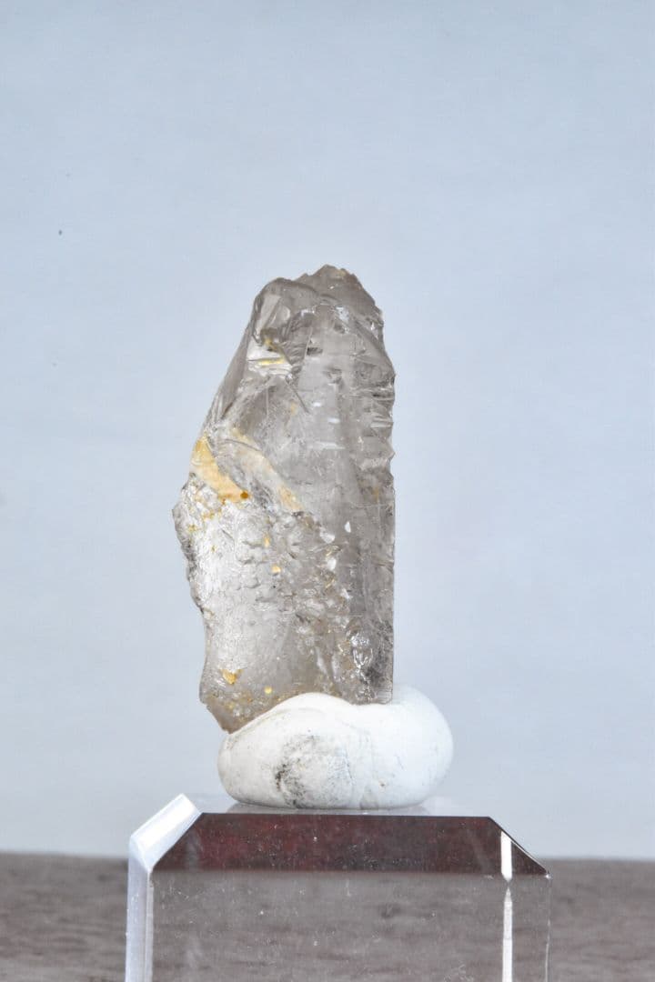 ザギ・マウンテン産 スモーキーアイスクリスタル