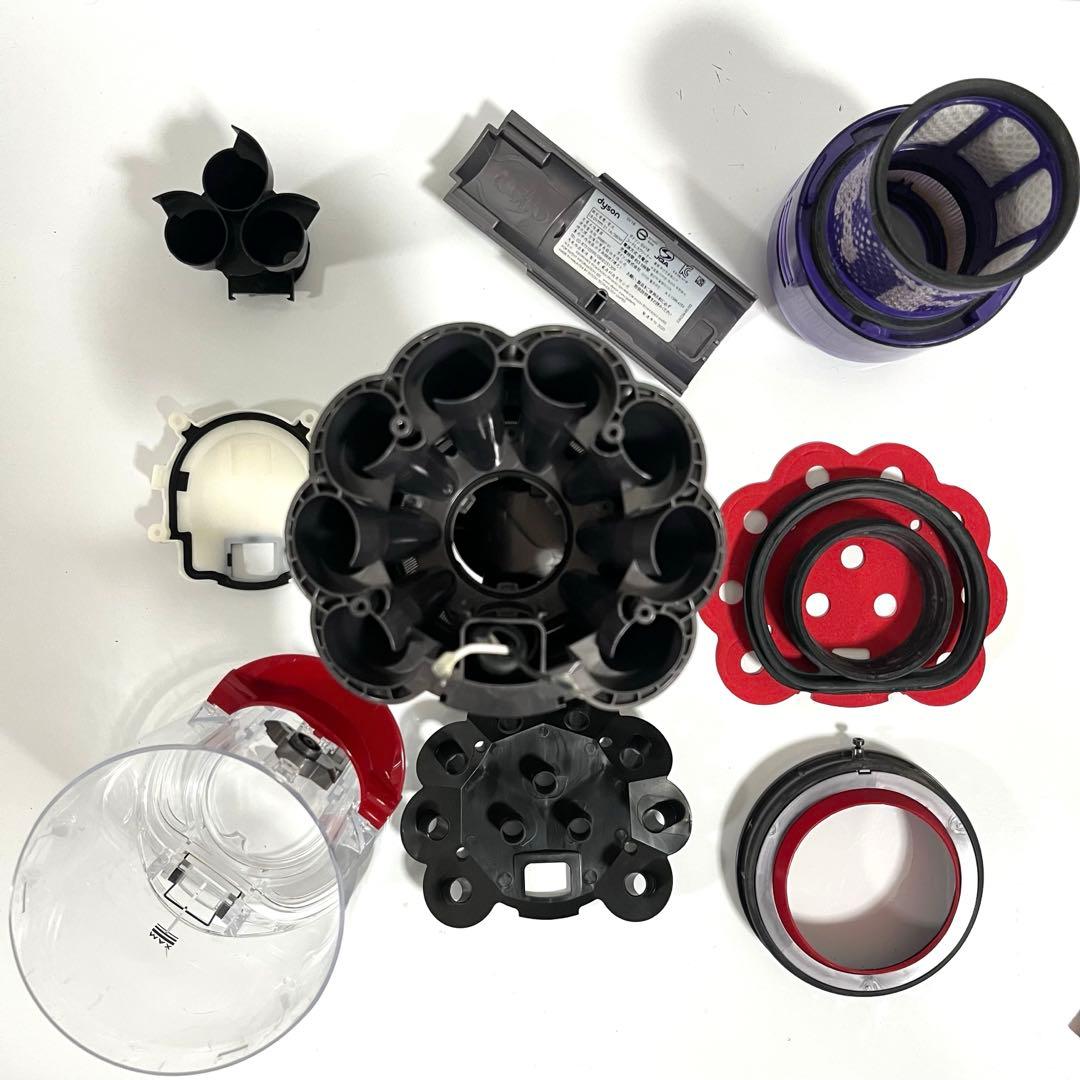 Dyson digital slim fluffy sv18 本体　g95