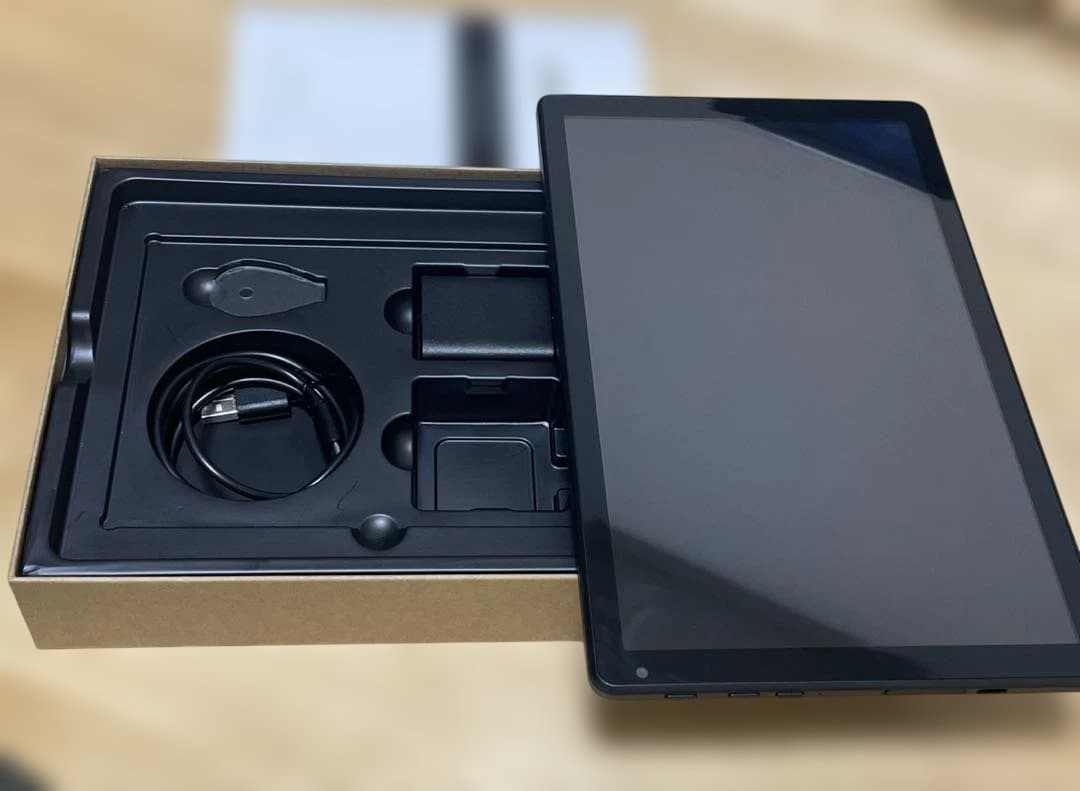 タブレット - HiGrace 10インチ Android15 美品