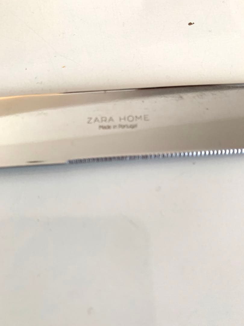 【新品】ZARA  カラトリー　フォーク4本　ナイフ4本