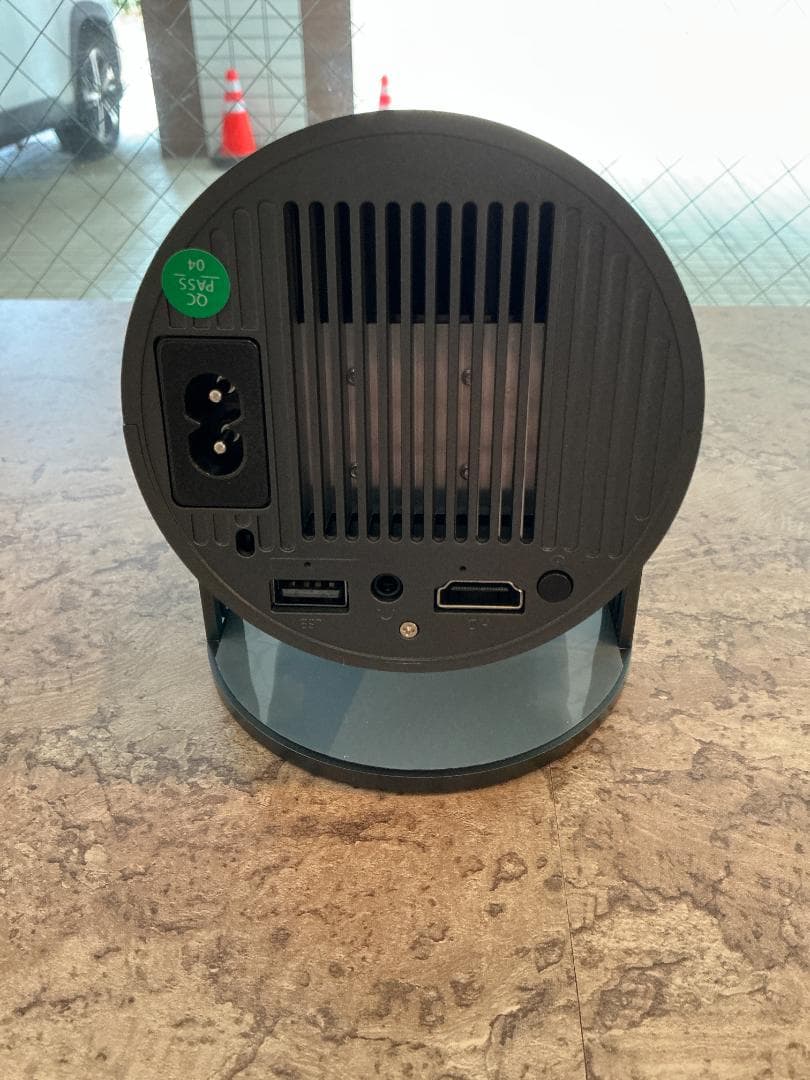 プロジェクター 家庭用【最新進化Android TV搭載！・4K対応・270°回