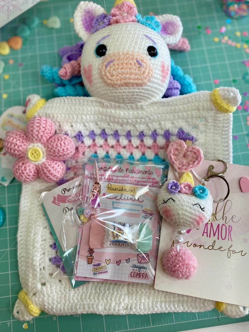 カラフル ユニコーン風 あみぐるみ