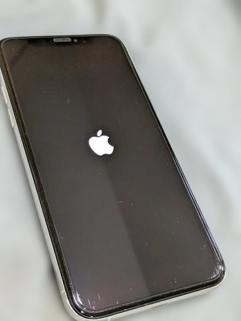 Apple iPhone Xs 本体 MTAX2J/A