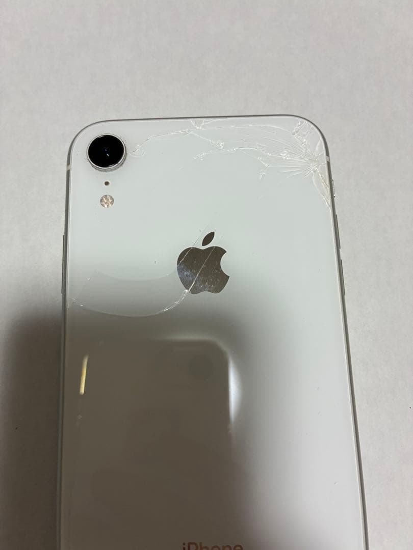iPhone XR 128GB 傷あり 割れあり