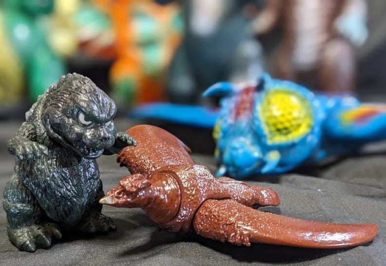 ゴジラ＆ガイガン＆キングギドラ＆アンギラス他（ブルマァク復刻）６体セット＋２