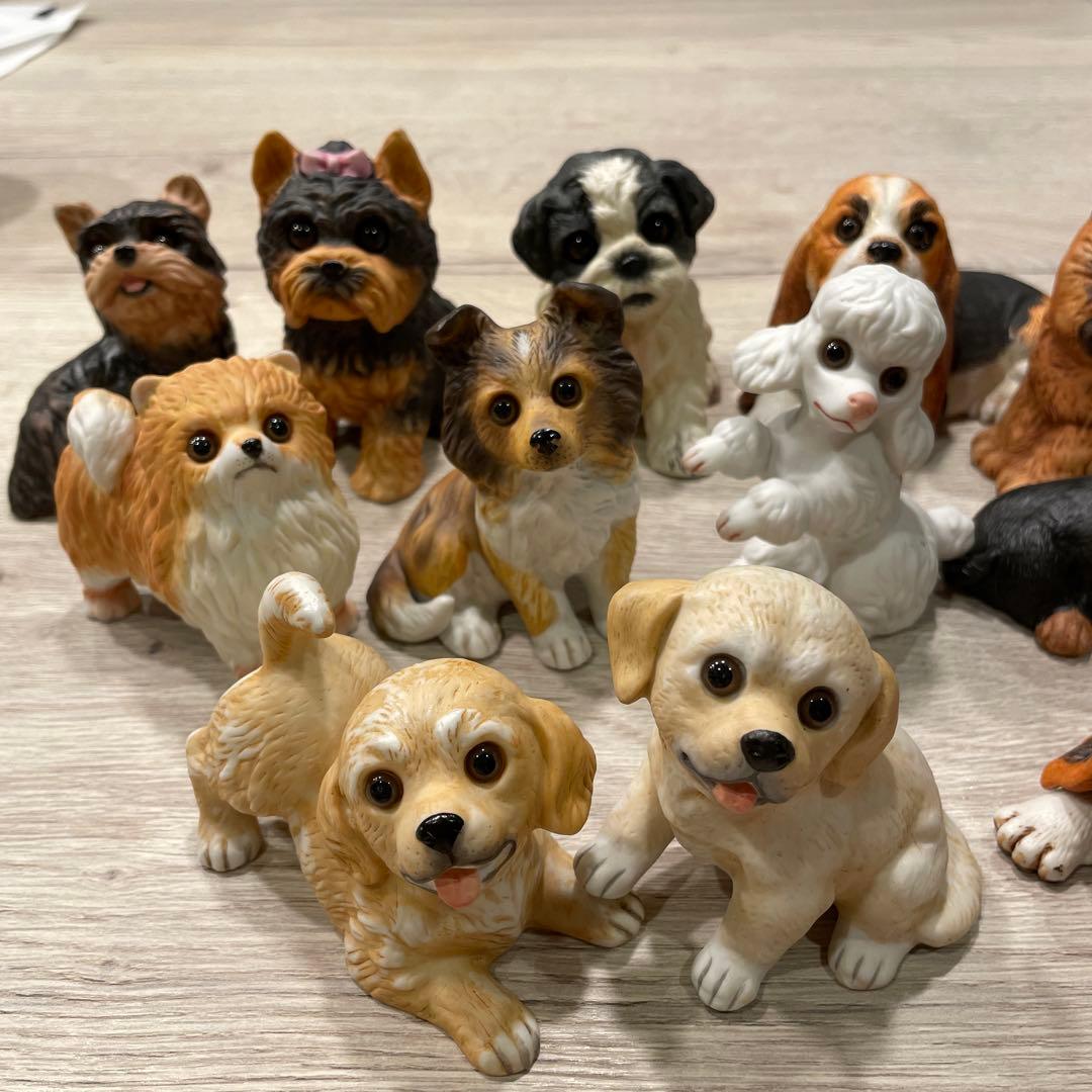 【美品】犬の陶器置物 12体セット